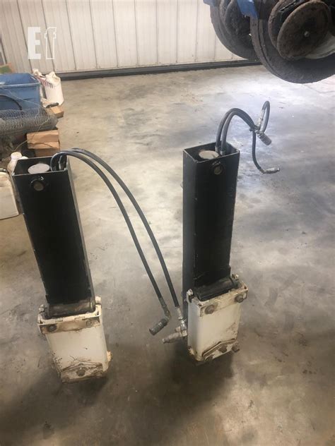 Skid Steer Stabilizers 